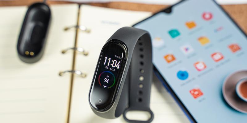 vong-tay-thong-minh-croise-e-pwb-200